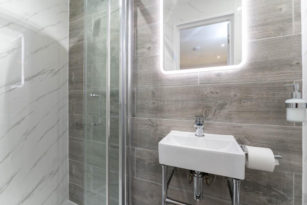 Sealanes 2 Apartment Brighton ภายนอก รูปภาพ